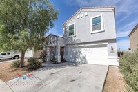 Building Photo - 5926 E Oasis Blvd