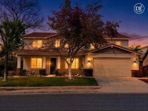 Building Photo - 17231 Greentree Dr