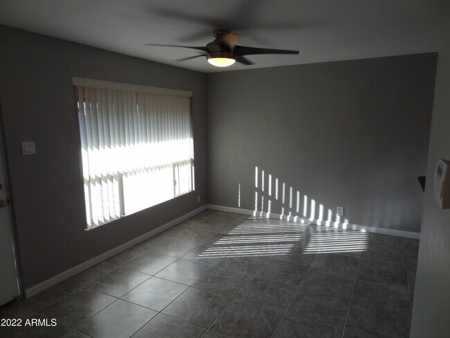 Building Photo - 3026 E Brill St