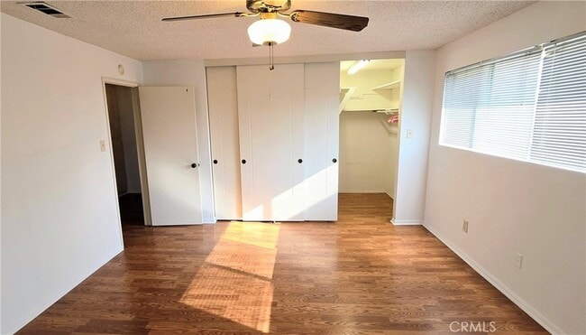 Building Photo - 10353 Downey Ave