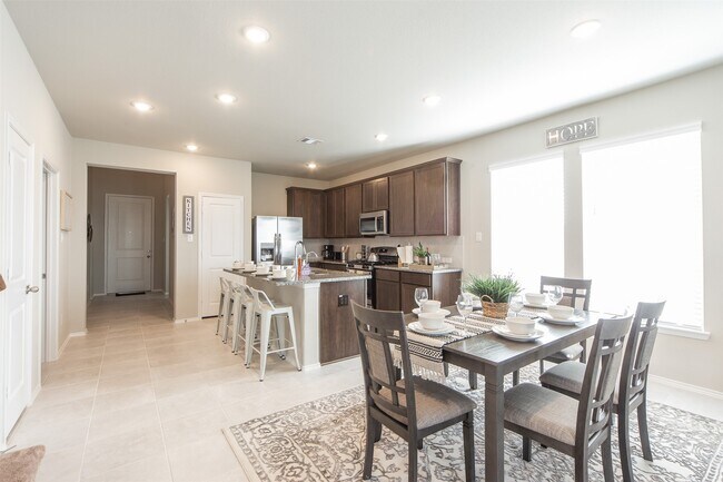 Building Photo - 8723 Arbor Trail Dr