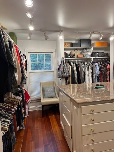 Building Photo - 9675 Rollin Dr