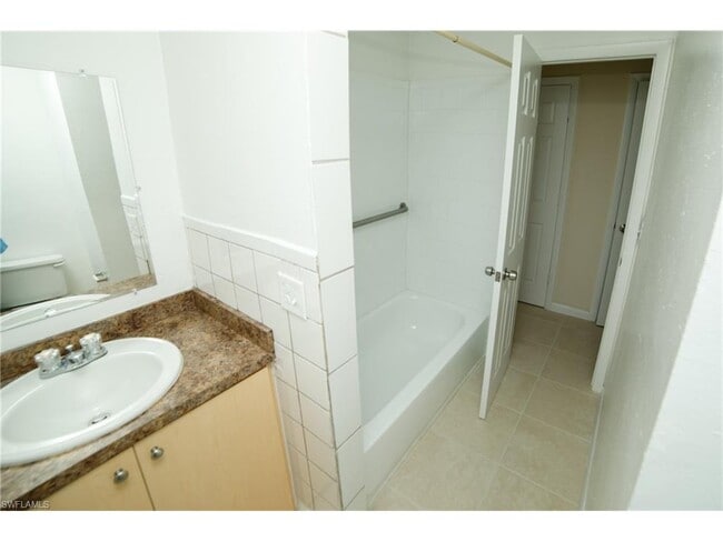 Building Photo - 2510 Ben St