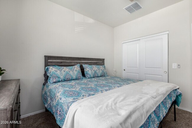 Building Photo - 24456 W Hacienda Ave