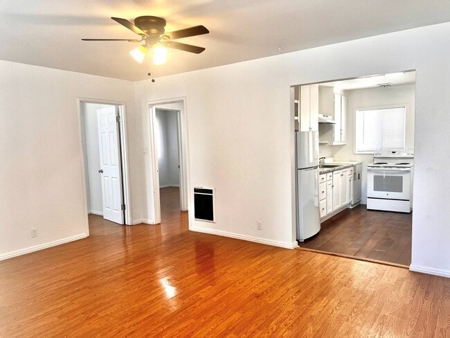 Building Photo - 4160 Oro Ln