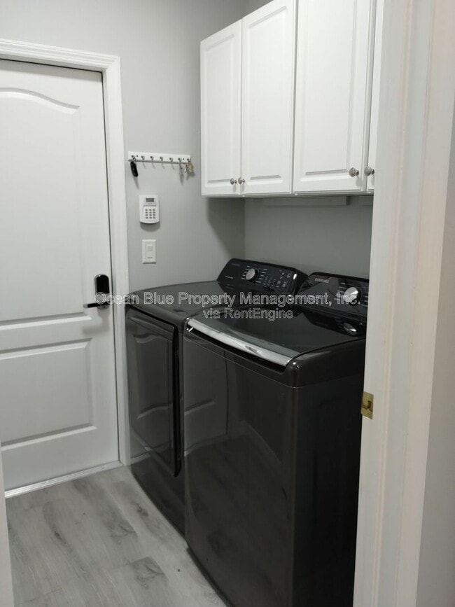 Building Photo - 3433 Chapel Creek Cir