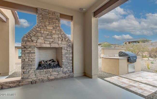 Building Photo - 4390 Noble Dr