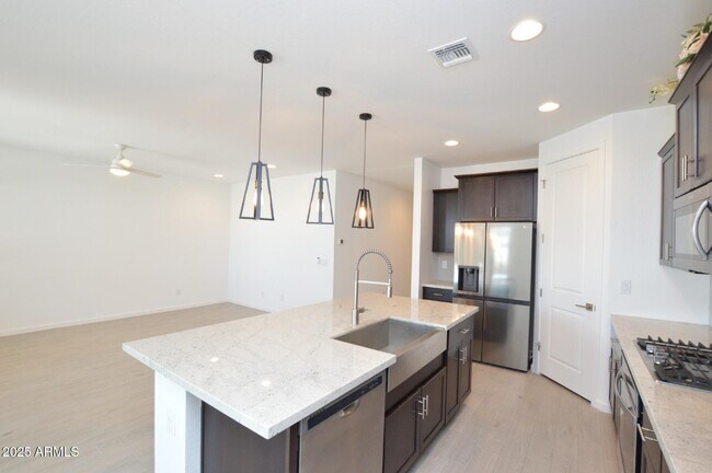 Building Photo - 4316 Suncup Dr