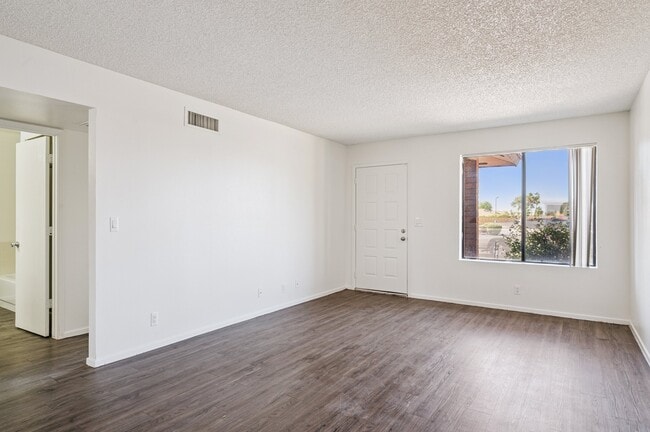 Building Photo - Terra Vista Gardens