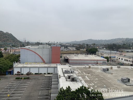 Building Photo - 200 N San Fernando Rd