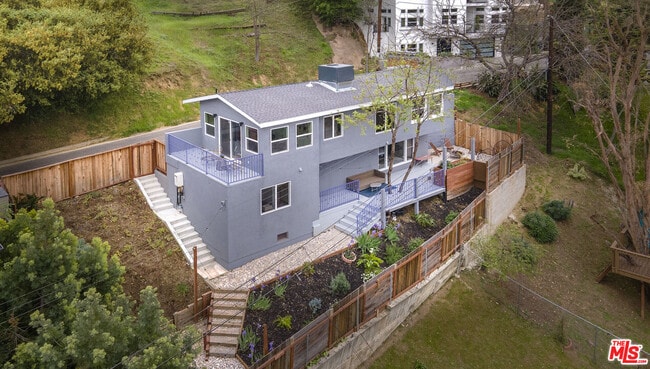 Building Photo - 1125 Oban Dr