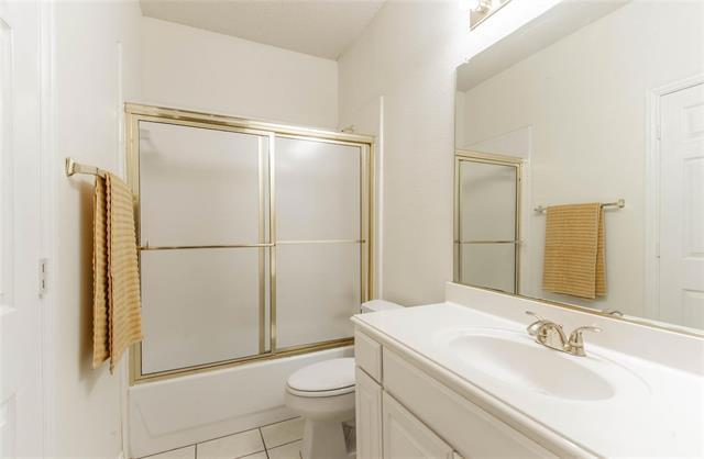 Building Photo - 4136 Los Altos Dr