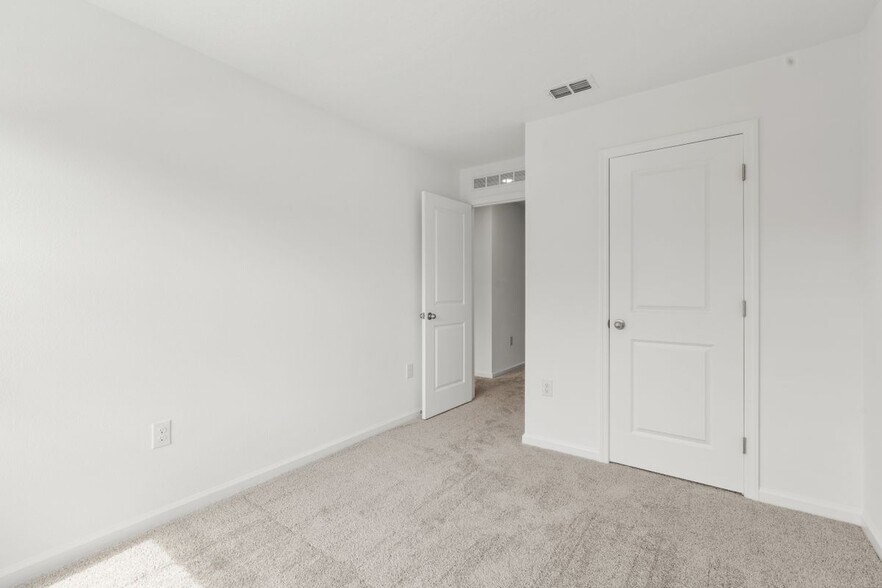 Building Photo - 358 Cadberry Pl