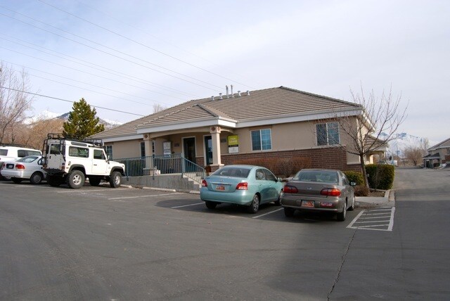 Building Photo - 706 N 1890 W