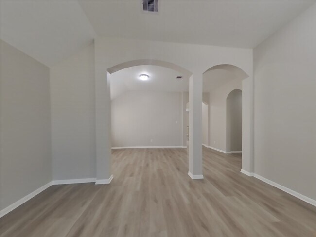 Building Photo - 1318 Auburn View Ln