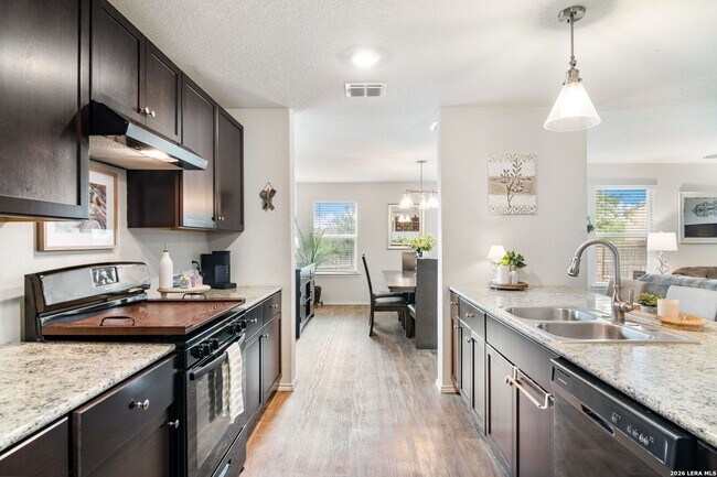 Building Photo - 15502 Crimson Topaz