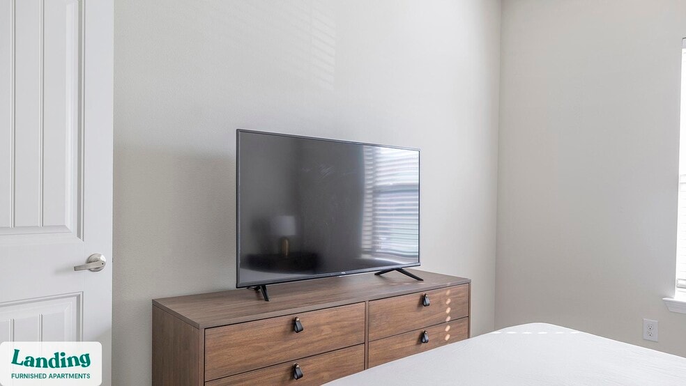 Building Photo - 1601 S Heatherwilde Blvd