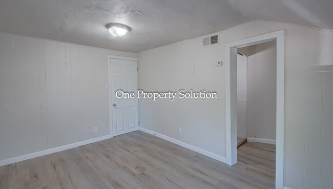 Building Photo - 6419 W 25th Ave
