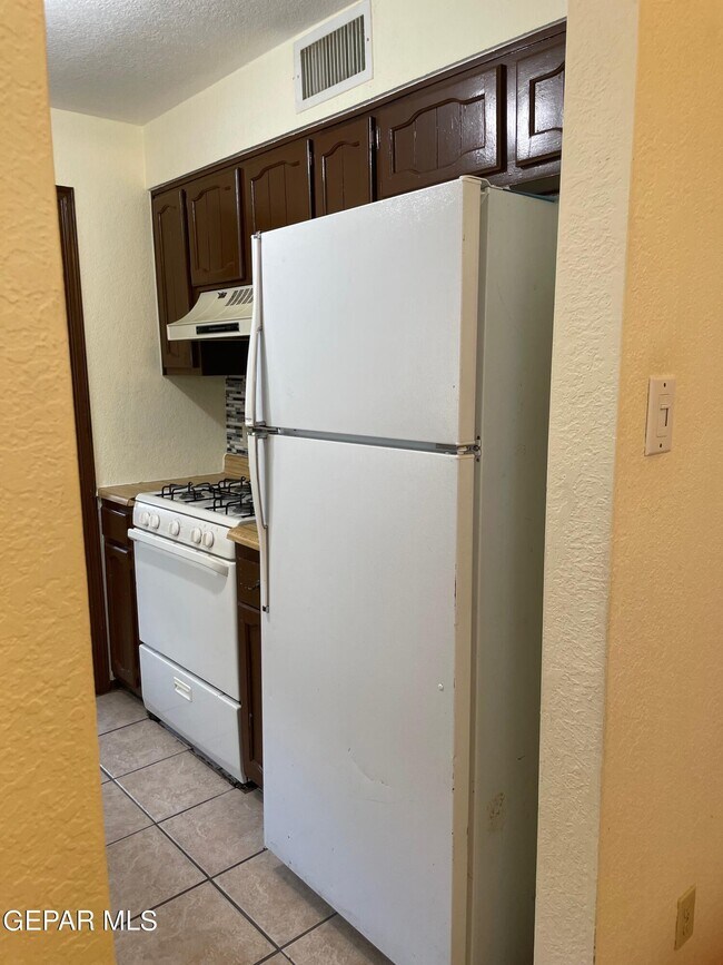 Building Photo - 1504 Monte Sanders Ln