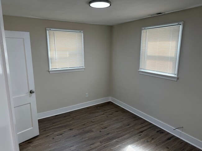 Building Photo - CAMPOSTELLA