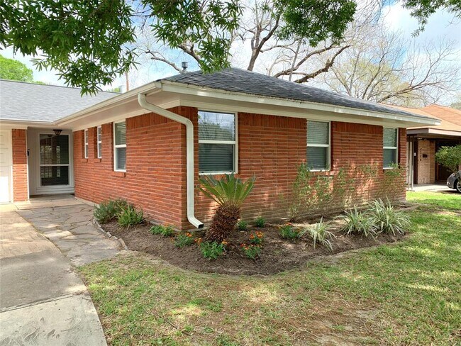 Building Photo - 4314 Warm Springs Rd