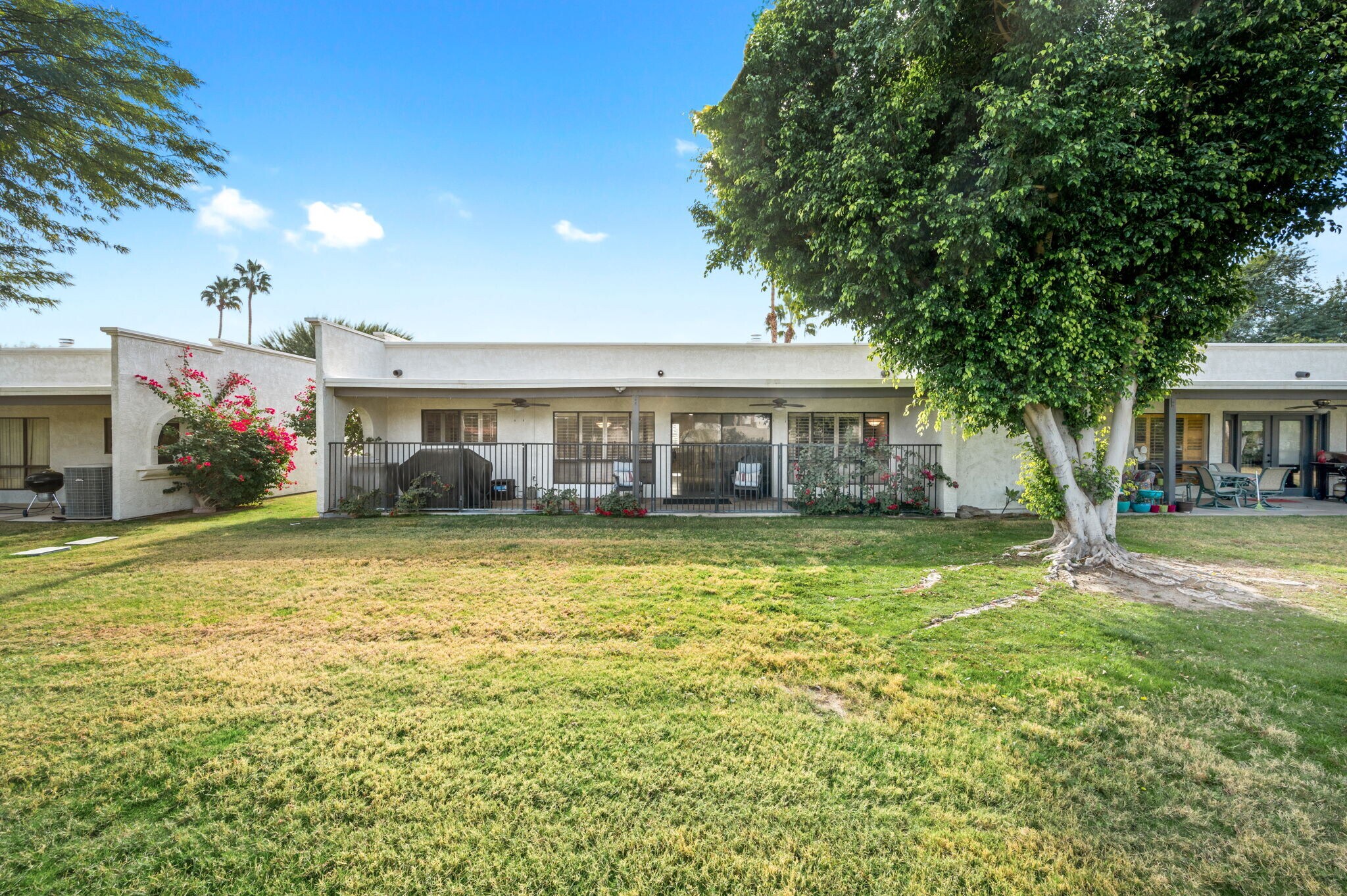 Building Photo - 78990 Bayside Ct