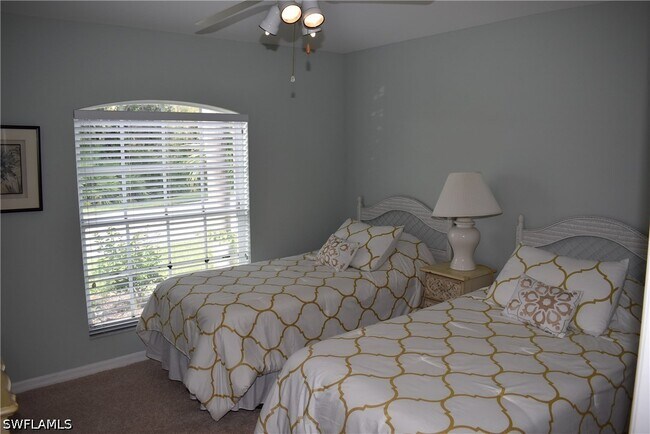 Building Photo - 25817 Pebblecreek Dr