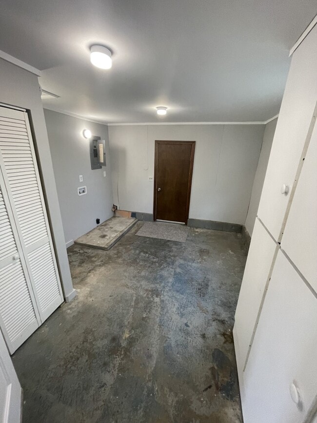Building Photo - 1307 Mansfield St