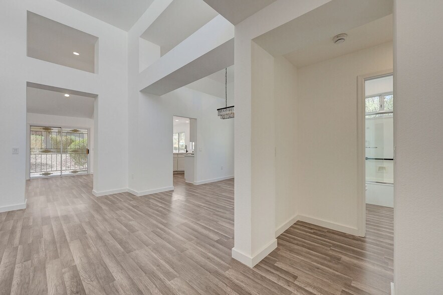 Building Photo - 2413 Keiser Ct