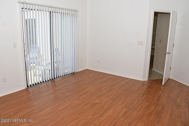 Building Photo - 164 Vista Grande Dr