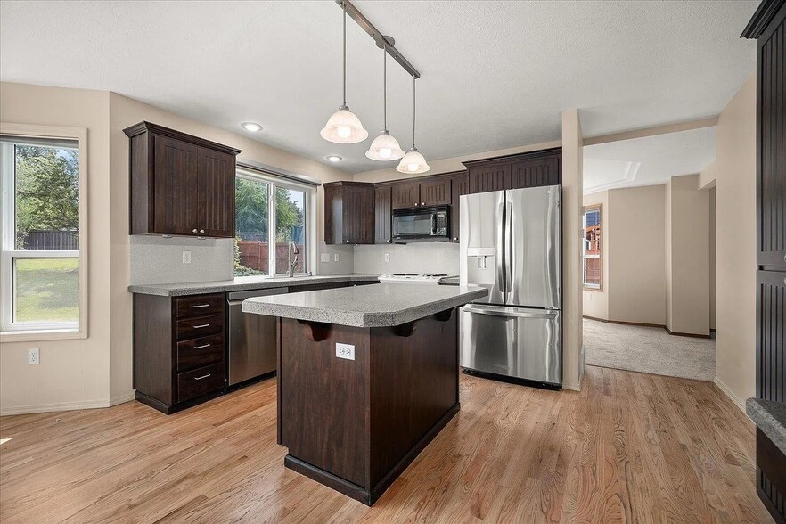 Building Photo - 3415 S Morrill Dr