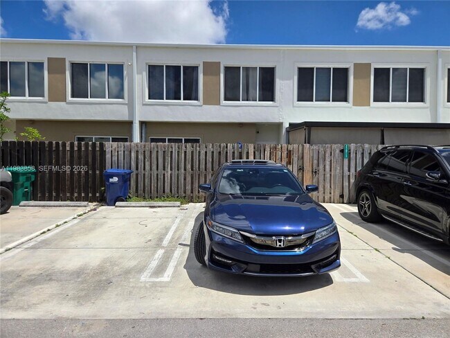 Building Photo - 25901 SW 139th Ct