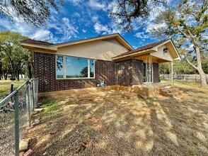 Building Photo - 403 Principio Rd