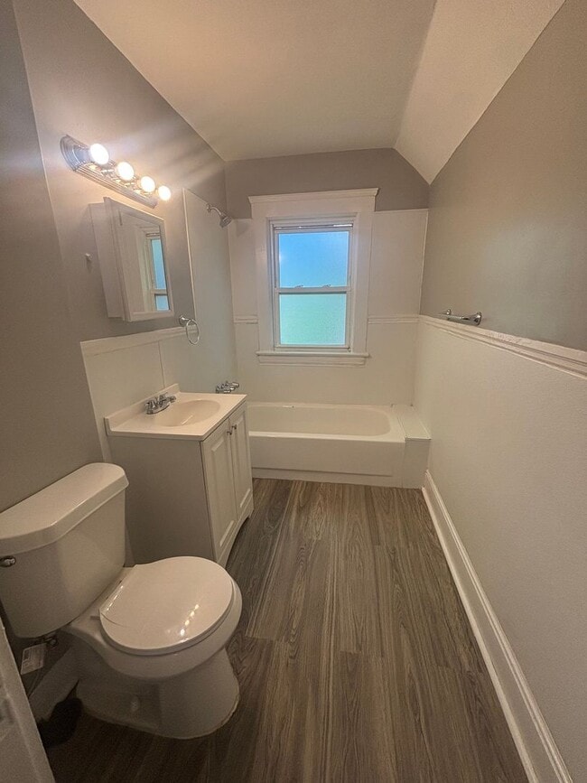 Building Photo - 3-Bedroom Colonial with full basement AVAILABLE IMMEDIATELY-(Private paying Tenants)