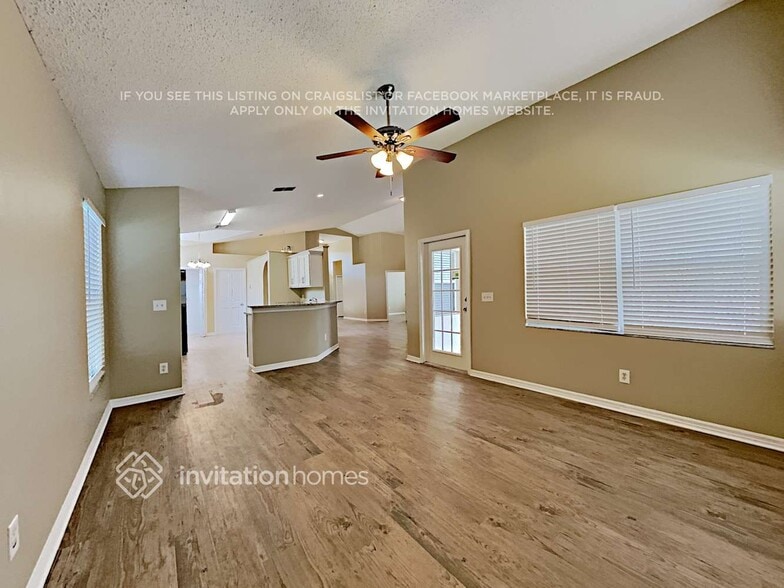 Building Photo - 12864 Maribou Cir