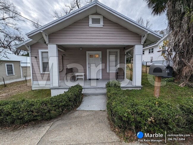 Primary Photo - 2 br, 1 bath House - 849 W Brevard St