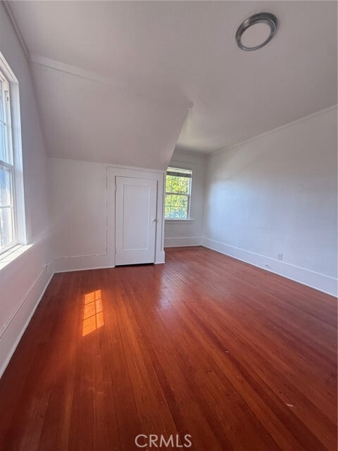 Building Photo - 534 Chestnut Ave