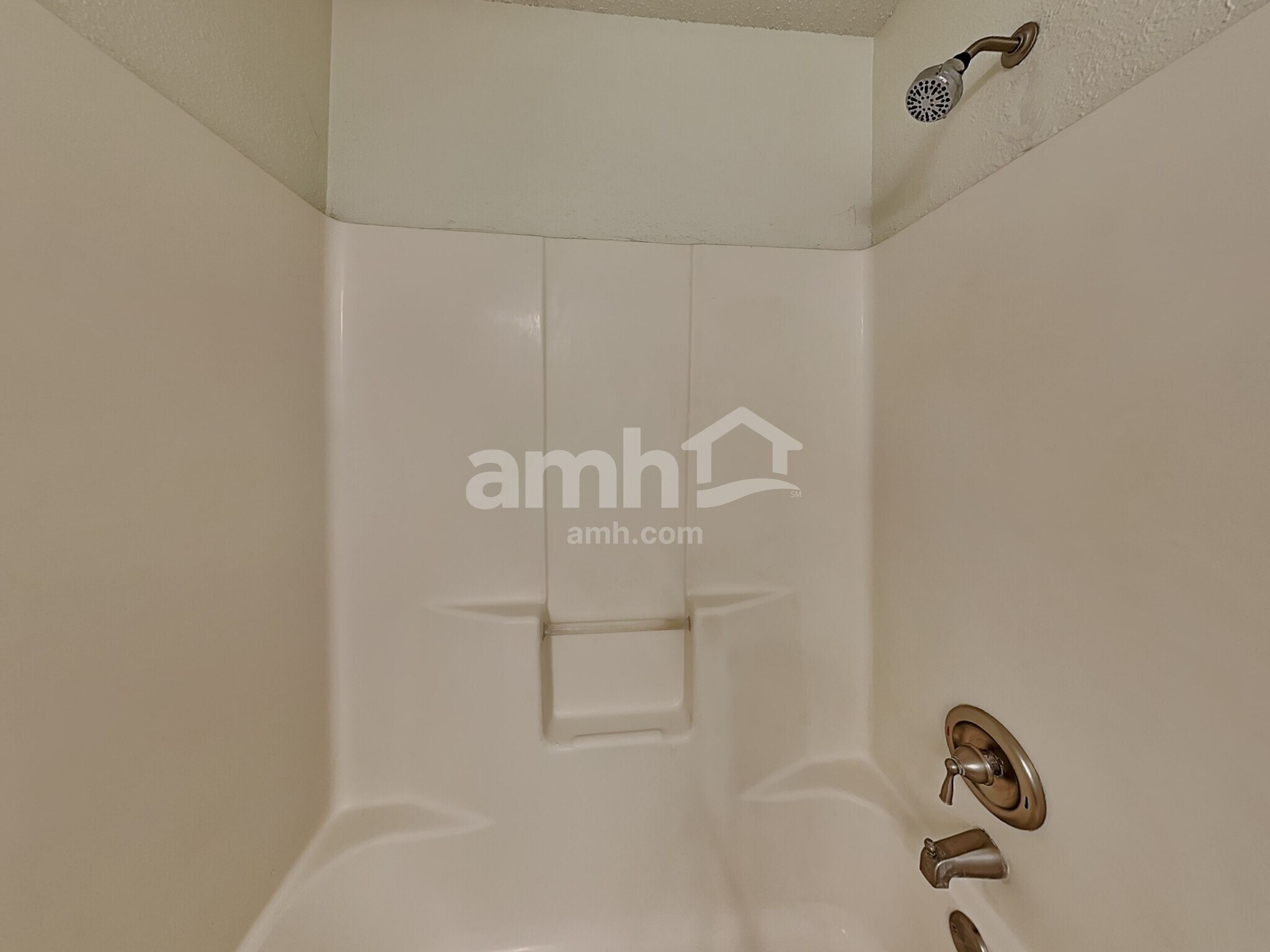 Building Photo - 12483 Old Pond Rd