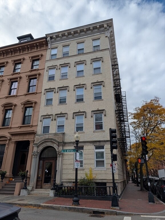 Building Photo - 46 W Newton St