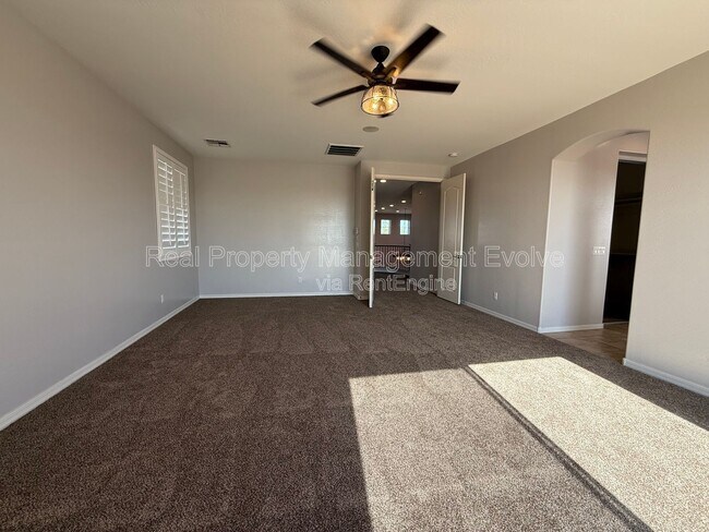 Building Photo - 4287 S Kimberlee Dr