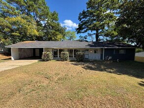 Building Photo - 336 Maywood Cir