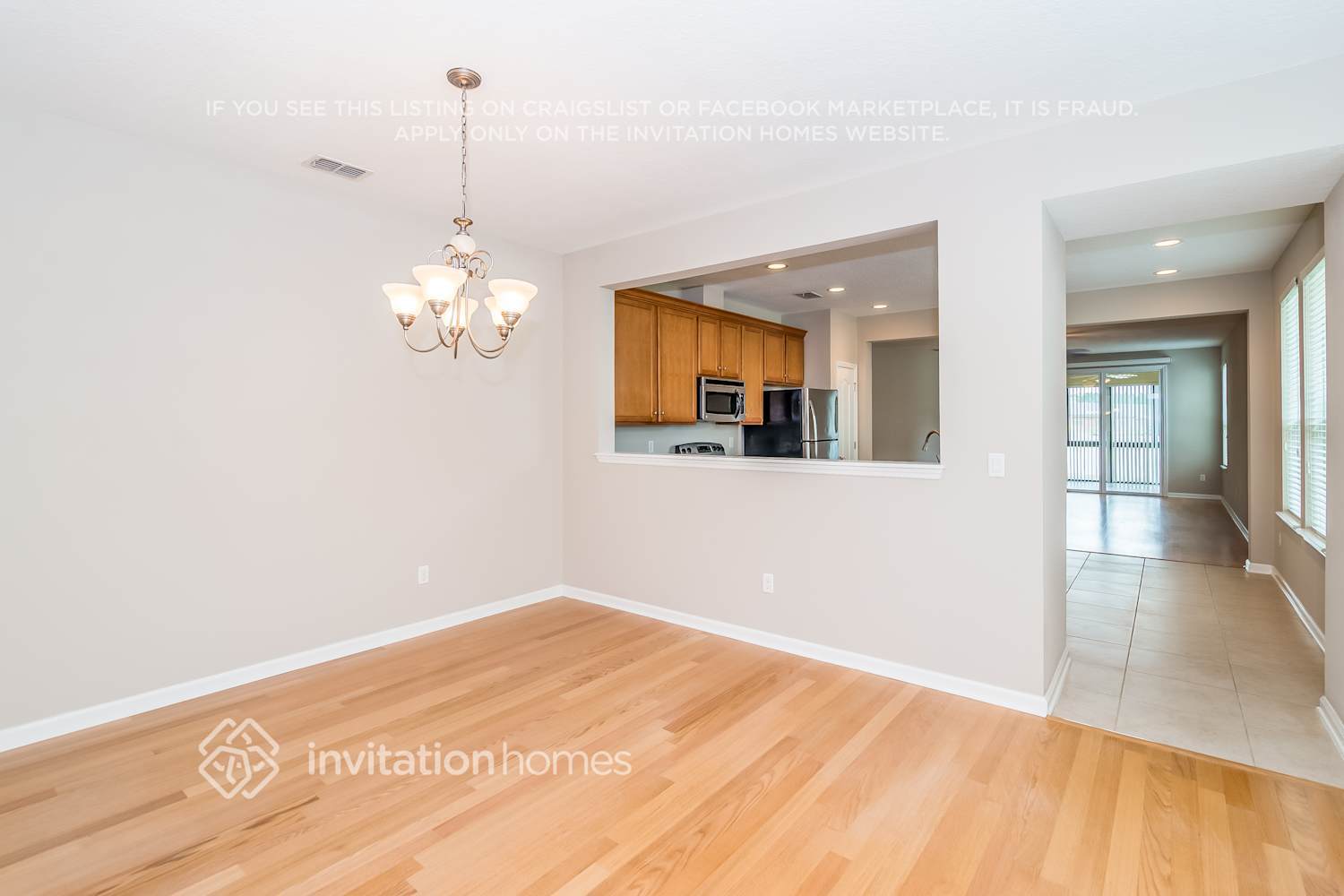 Building Photo - 684 Briar View Dr