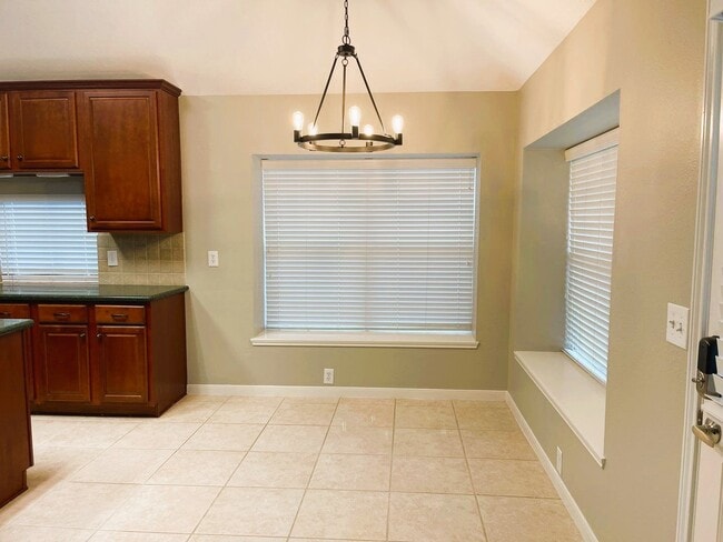 Building Photo - 19806 Shavon Springs Dr