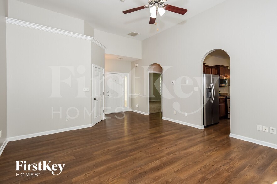 Building Photo - 48 Temperence Way