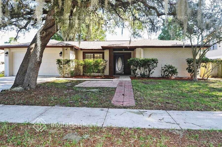 Primary Photo - 1204 Letona Ln