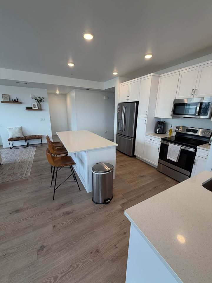 Building Photo - 8392 S Sky Mirror Ln