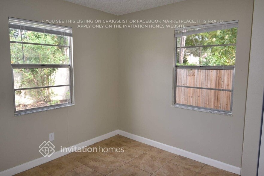 Building Photo - 3481 Chickasaw Cir