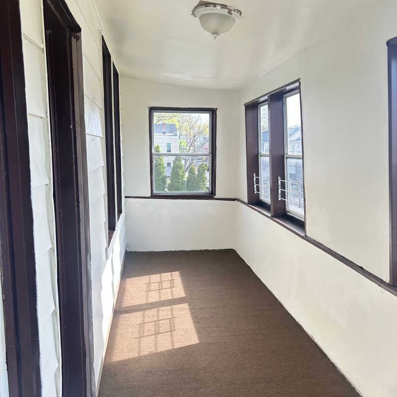 Building Photo - 54 Wolf Pl