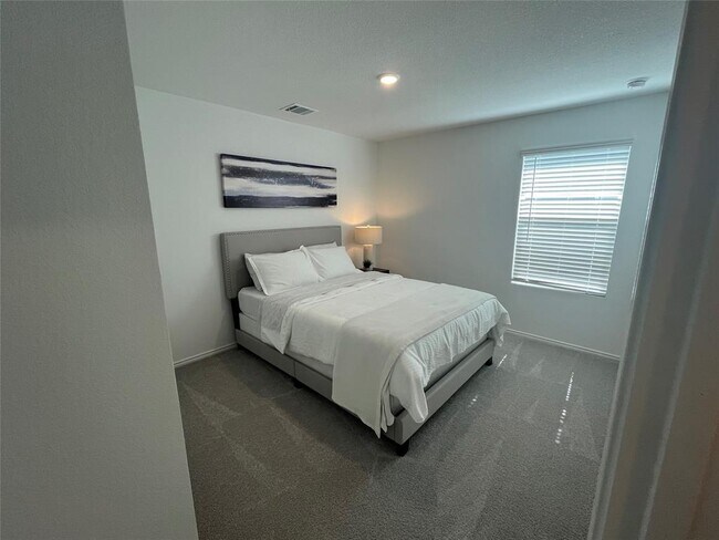 Building Photo - 244 Ammolite Ln