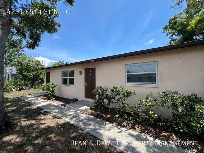 Primary Photo - 4251 45th St N